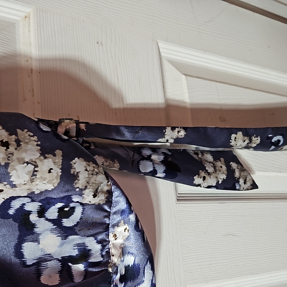 APT 9 SLEEVELESS LADIES BLOUSE - Picture 3 of 4